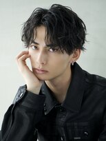 エイド 本店(aid)&nbsp;縦落ちツイストスパイラルセンターパート黒髪ショート