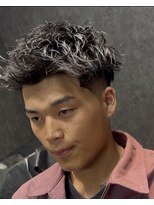 ログ(.6 ROGU)&nbsp;松山メンズカット/バーバー/シェービング/フェード/メンズパーマ