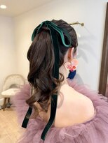 ジョワメイクスタジオ(JOIE make studio) 高めゆるふわポニー