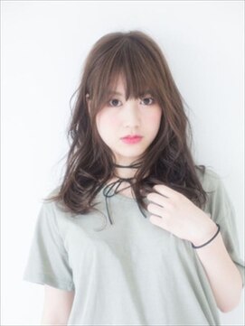 スラージュ 鶴見(soulage) グレージュ×くせ毛風ロングパーマ