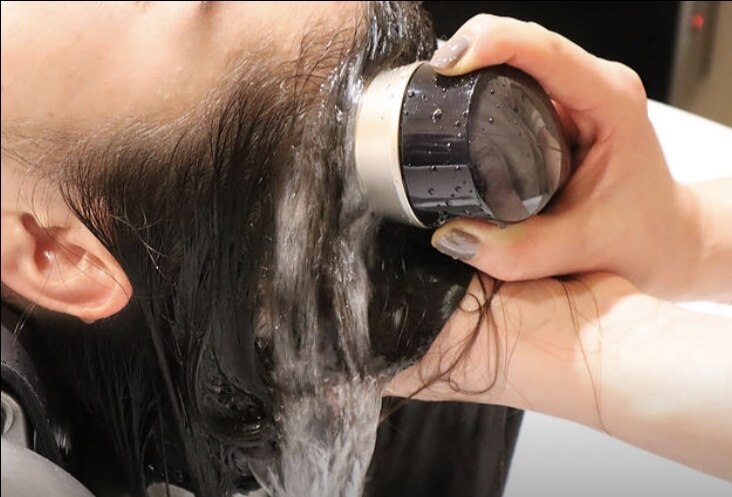 【何度でも使える♪】カット&うる艶カラー&マイクロバブルSPA　\12870