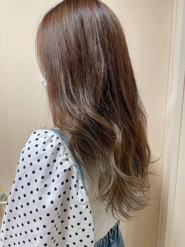 ビセナカオ(Visees de NAKAO) グラデーションカラー×オリーブベージュ