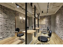 La fith hair ail 京橋店【ラフィス ヘアー エイル】