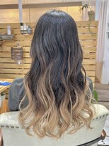 コンフィープラス(comfy plus)&nbsp;20代30代40代大人かわいい艶髪ダブルカラーグラデーション