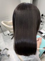 リーホリエ(Lee Horie)&nbsp;髪質改善ストレート/赤味消し【池本】