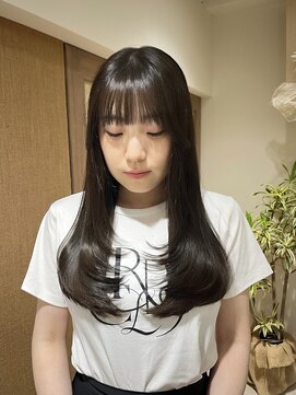 クーナバイトマト 横浜(Cuna by TOMTO) 【KANO】レイヤーカット  ロングレイヤー  透明感カラー