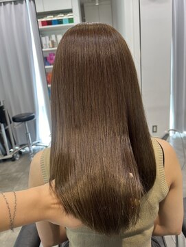 コレクティブワーク 表参道 渋谷(COLLECTIVE WORK) 髪質改善トリートメント表参道20代30代40代縮毛矯正【表参道】