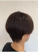 クールで洗練されたハンサムショート サラ艶ヘア