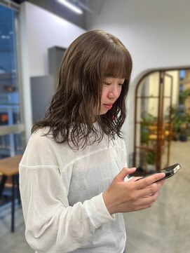 ソピ バイ インビテーション(sopi by invitation) オリーブベージュ/レイヤーパーマ/*246