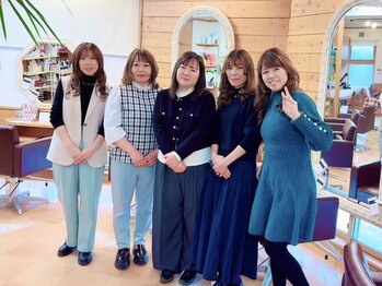 カラー&グリーン 坂下店 ヘアーサロンの写真/【渋川市渋川】女性目線でのカウンセリングとご提案◎寄り添いながらも"お客様のなりたい"に導きます。