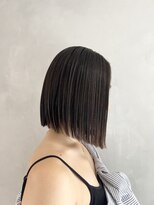 マスカリ(muscali)&nbsp;ハイライト/ダークアッシュ似合わせカットミディアムレイヤーe6
