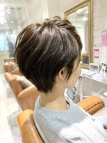ラトゥーナ(Ratuna)&nbsp;【Ratuna/塚口】白髪ぼかしOK◎ひし形ベリーショート