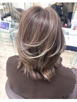 アースオーセンティック 熊本長嶺店(EARTH Authentic) 光まとう大人ハイライト