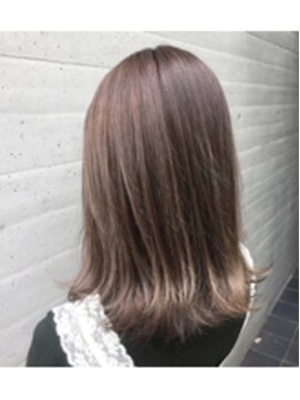 アライブ キチジョウジ(ALIVE Kichijoji) ALIVE 吉祥寺】ミルクティーカラーべージュハイライトカラー