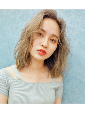 デイジードゥ(Daisy duex) 外国人風ほつれベージュ