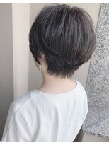 ナンバー デセオ 吉祥寺(N° deseo)&nbsp;大人可愛い20代30代40代小顔ワンサイドショートボブ丸み前下がり