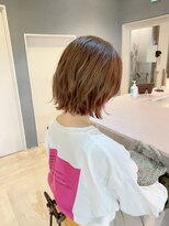 フランチェスカドット(francesca.)&nbsp;ブラウンベージュ×ゆったり巻きボブ【竹中慎治】梅田