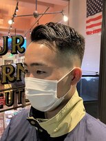 フォーコーナーズ(Four Corners)&nbsp;スキンフェード／フェードカット/フェード/バーバー／刈り上げ