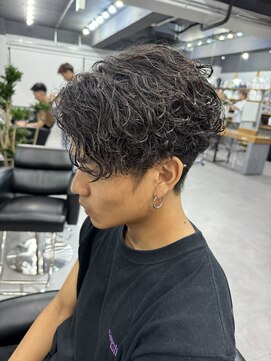 レブ 三条河原町(Reb,) パーマセンターパーマスパイラルツーブロック