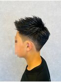 アップバングショートツーブロックスキンフェード刈り上げキッズ