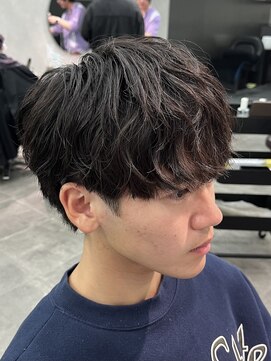 ジーニー 千葉(GENiE) シャドウパーマ/ニュアンスパーマ/韓国ヘア【高野優真】