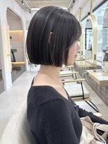 アイドットプラス 札幌大通り(i.+ODORI)&nbsp;ぷつっとラインがかわいいストンとボブ艶髪前髪あり