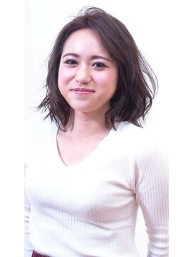 ラ ボブ 久米川店(LA BOB) ふんわりロングボブ