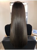 プラチナミネコラストレート