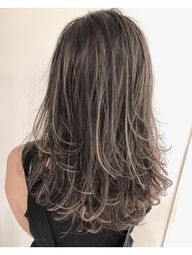 リルアーチ(Lillarch) ビューティフルハイライト