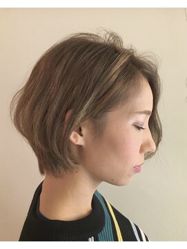 ローウェ 青山 表参道(Louwe) ふわっとくびれショート