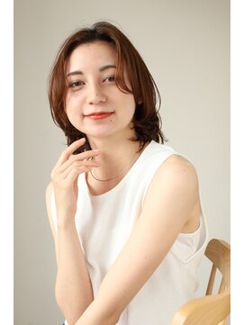 エクリ(equri×SHISEIDO) 大人のウルフボブ