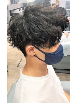 ノイセル 西本町(Noisyle) サマーカットスマートマッシュ透明感ツーブロックショートパーマ