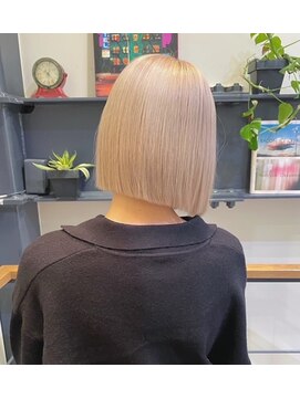 チックタック モーガン モデル(TICK-TOCK MORGAN Model) 【ゲストスナップ】ホワイトガーリーボブ