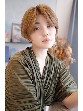 エムスラッシュフィール 東戸塚(M.SLASH FIEL) 大人ニュアンスショート