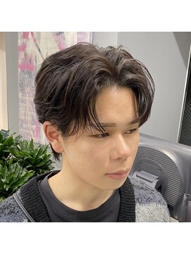 クレット(CLETO) 毛流れセンターパート