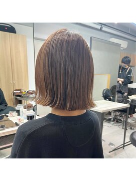 ソワ 錦糸町(soi) 外ハネ_ハイトーンカラー_前髪パーマ_ぱっつん前髪