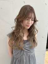 シーク 天神(SEEK)&nbsp;yuri/ハイトーン/ブリーチ/ベージュ/ミルクティーベージュ