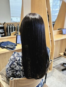 アンフィ 東京(Amphi) 【人気No.1!!イルミナカラー&髪質改善ULTOWAトリートメント♪】