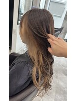 ヘアースタジオ ミツル(hair studio 326)&nbsp;イヤリングカラー