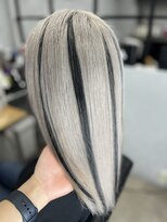 ワン(ONE)&nbsp;シルバー×ローライト