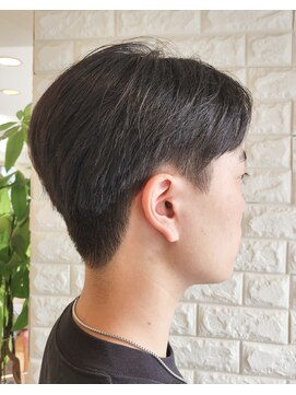 松本平太郎美容室 吉祥寺パートファイブ(PART5) ツーブロックセンターパート