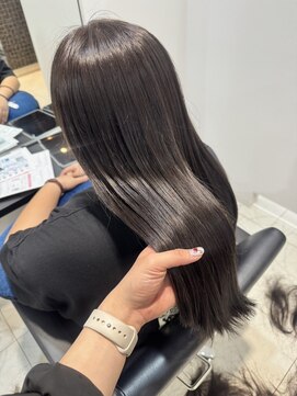 イルミ(iLUMi) iLUMi　×　透明感カラー