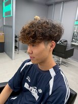 リッチブランドアンドコー(Rich Brand&Co)&nbsp;スペインカール ハイライトカラー　メンズカット　メンズパーマ