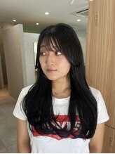 ソルア 上本町(solua) トレンドレイヤー / 黒髪