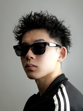 ブラック 渋谷 2nd(BLUCK) 大人スパイキーショート