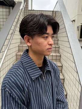 エイゾー(EIZO) 自然体でキマる大人の【ニュアンスパーマ】