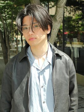 カット/毛流れパーマ/センターパート/池袋メンズカット