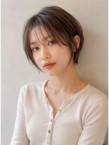エヌア(ENURE)&nbsp;ロングレイヤー ベージュカラー ショートボブ 切りっぱなし