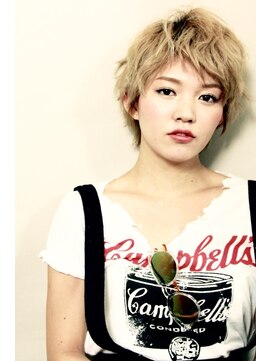 フィス 三軒茶屋店(Fe's) Fe's ショートレイヤー スタイル