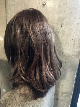 リアン(LieN) サファイア×アメジスト[東北沢　リアン]